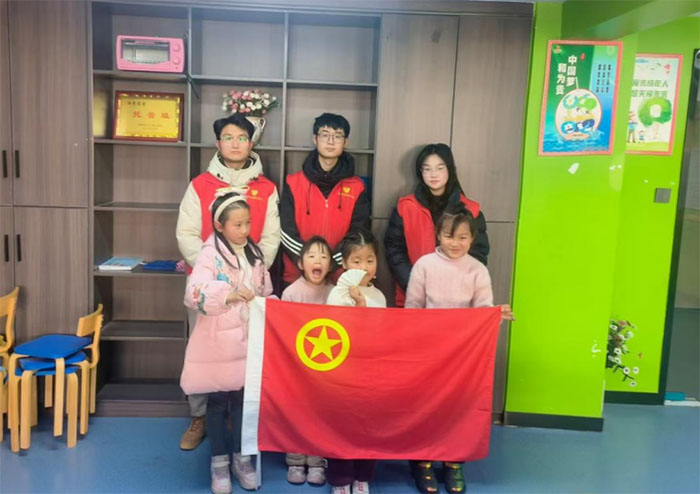 @幫СnÌ(sh)`ڷI(xin)гL(zhng)l(xing)僺ͯc(din)ϣ